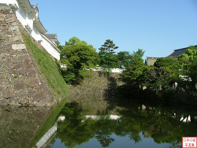 小倉城 二ノ丸 天守北側の水堀