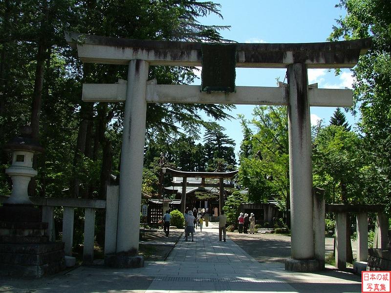 米沢城 米沢城 現在本丸は上杉謙信公を祭る上杉神社となっている