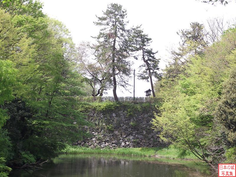 Takaoka Castle 
