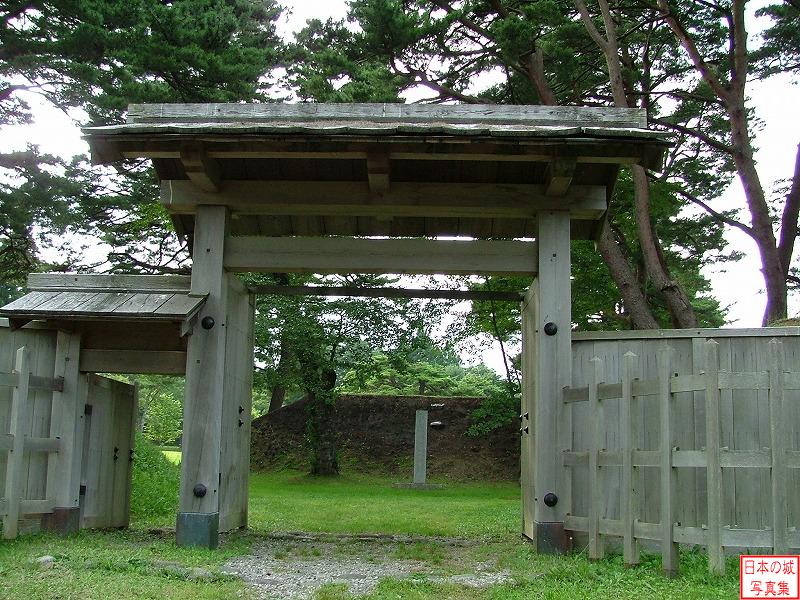Hekirichi Jinya Main gate