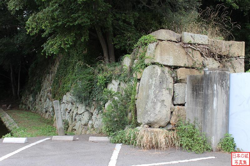姫路城 内京口門跡（外郭） 内京口門跡左脇（西側）の石垣