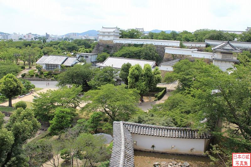 姫路城 リのニ渡櫓・リの一渡櫓・チの櫓 渡櫓からの眺め