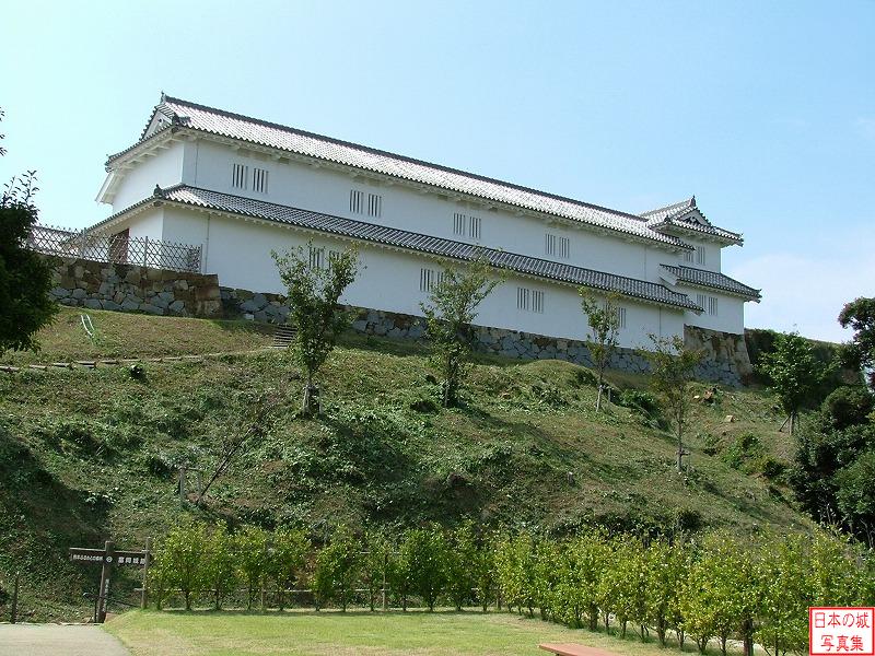 富岡城 本丸 二の丸から見る本丸多聞櫓(富岡ビジターセンター)