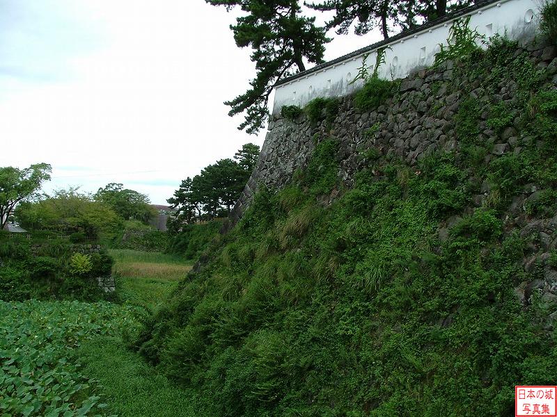 島原城 本丸西櫓 本丸西側の石垣