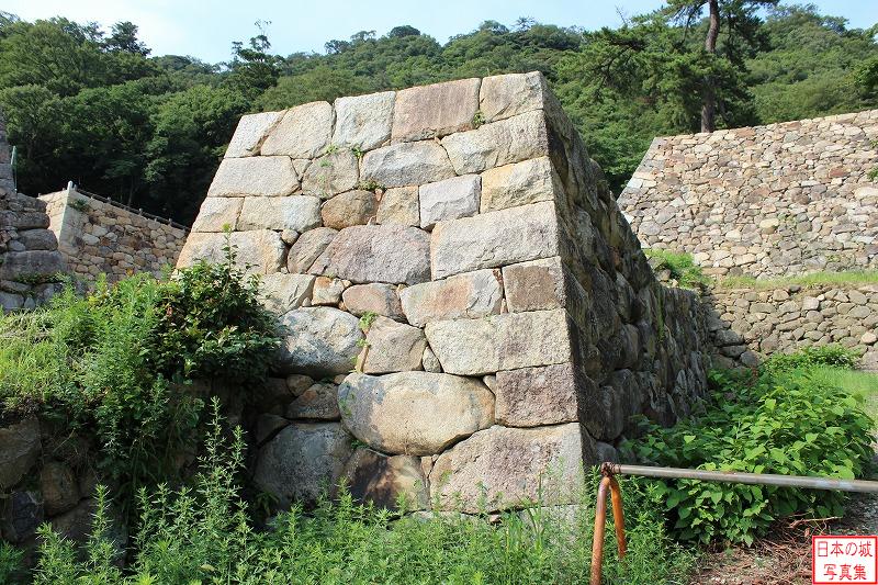 鳥取城 表御門跡へ 石垣