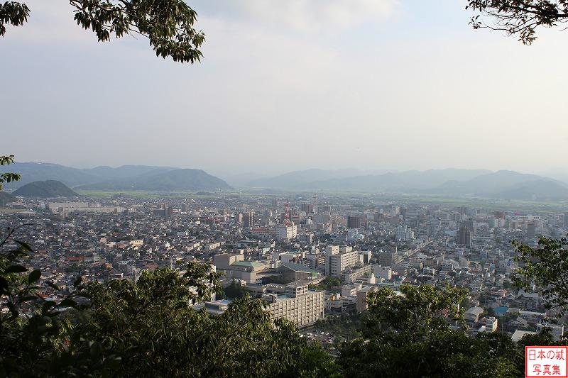 鳥取城 山上ノ丸へ 登山道からの眺め