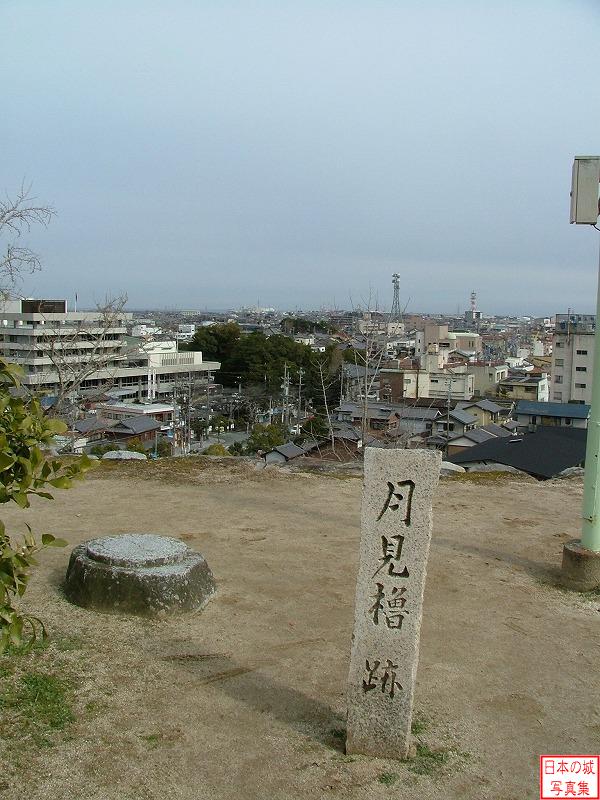 松坂城 月見櫓・太鼓櫓 月見櫓跡と城外の景色