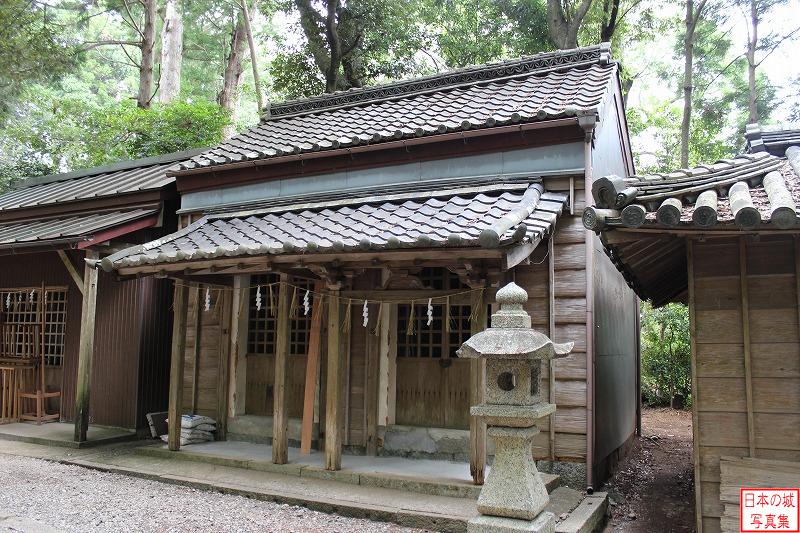 Tamaru Castle Relocated storehouse (Storehouse of Tamura shrine)