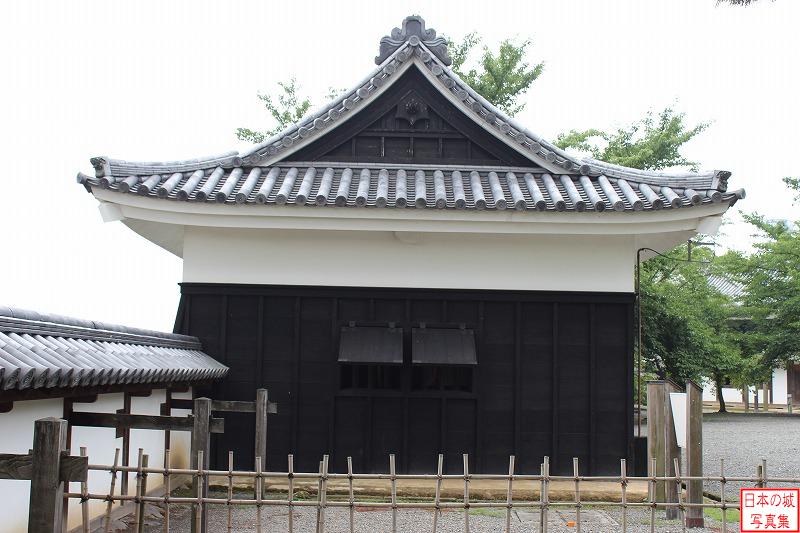 松江城 中櫓 中櫓の横面