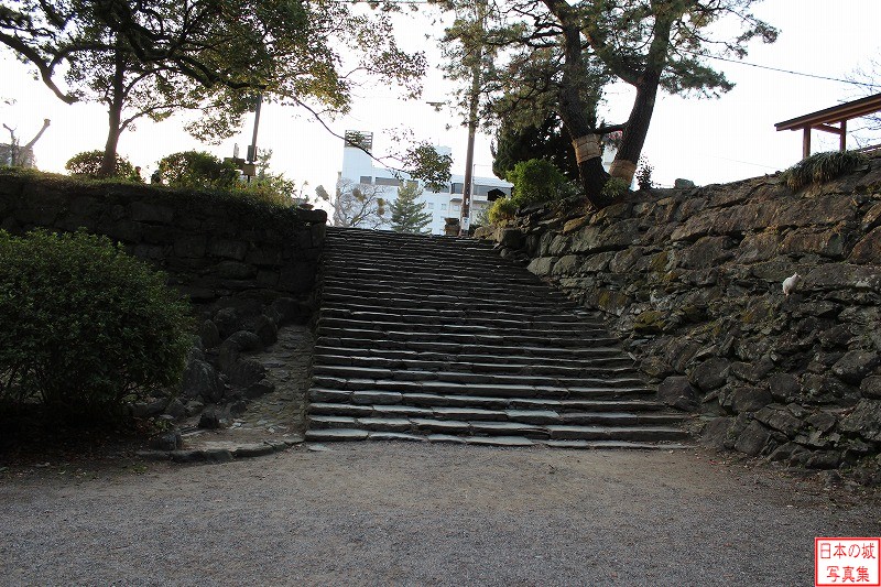 和歌山城 鶴の渓・鶴の門 砂の丸への石段