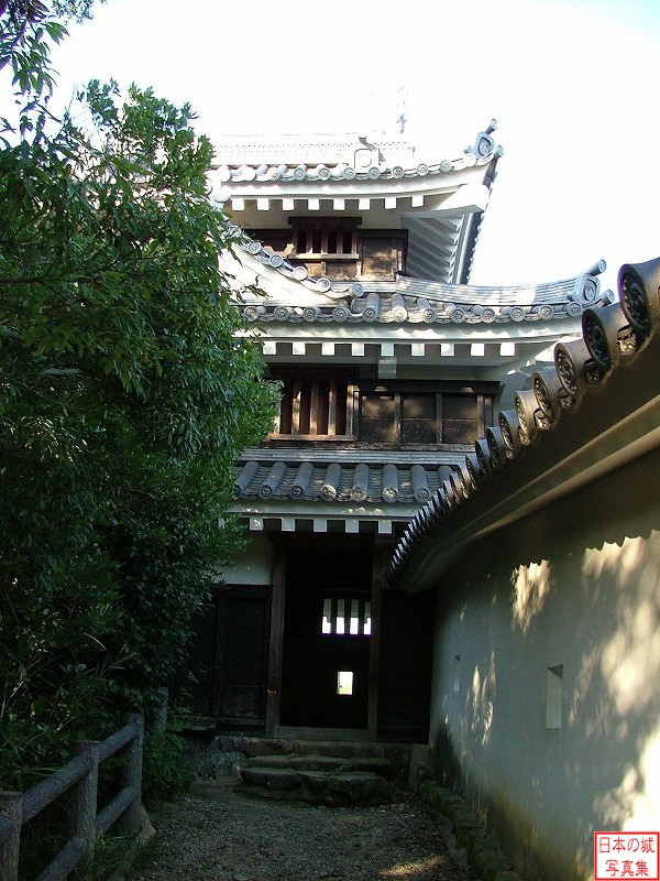 Nishio Castle 