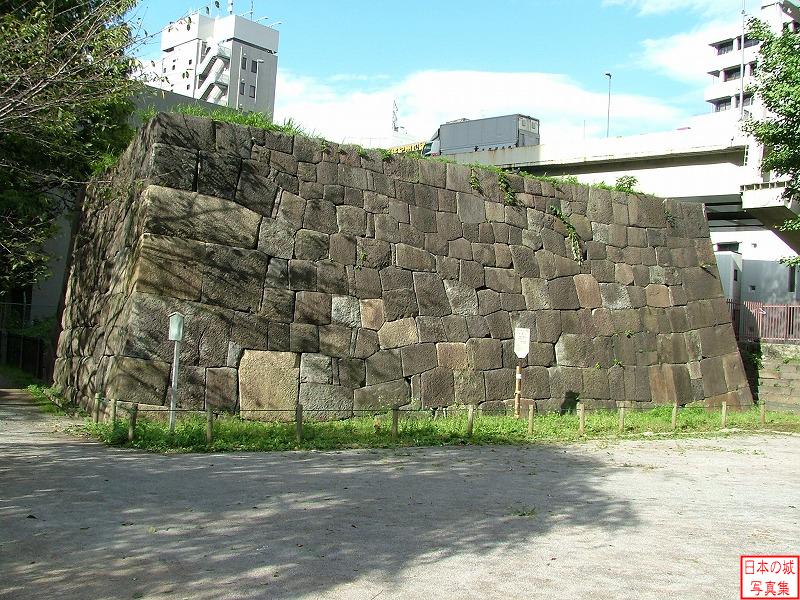 江戸城 常盤橋門跡 枡形を形成していた石垣