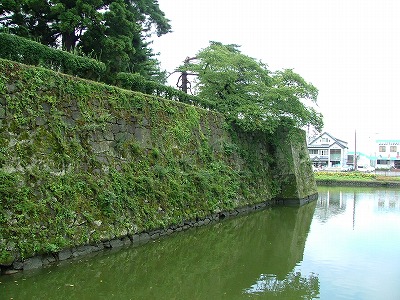 会津若松城 西出丸の北側石垣
