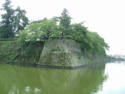 会津若松城 西出丸の北西隅石垣。かつては二重櫓があった。