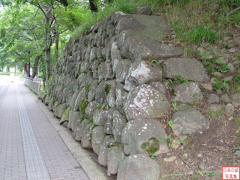 仙台城 三の丸 三の丸子の門跡