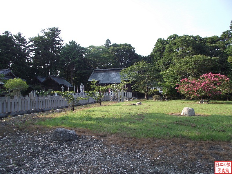 相馬中村城 本丸 本丸のようす。本丸には現在相馬神社がある。