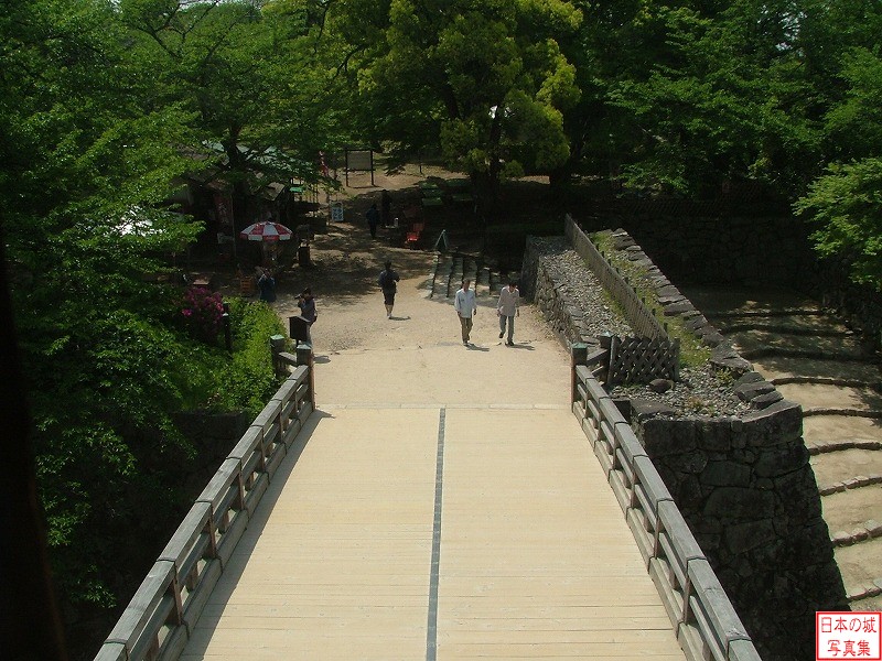 彦根城 天秤櫓・廊下橋 天秤櫓から見る廊下橋