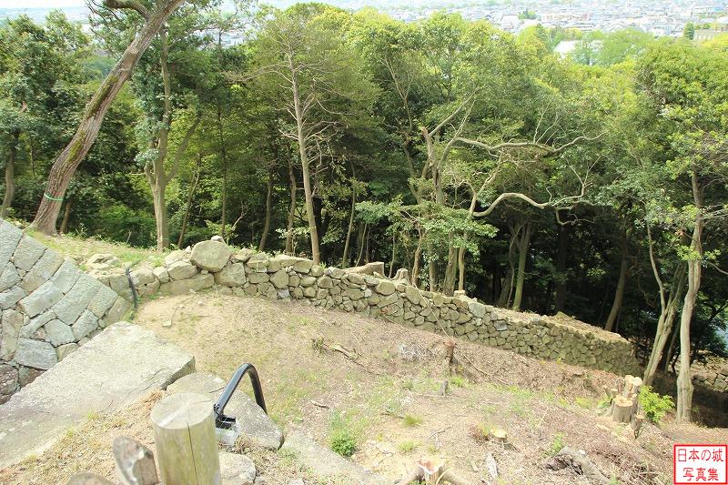 彦根城 登り石垣（西の丸付近） 西の丸三重櫓から延びる登り石垣