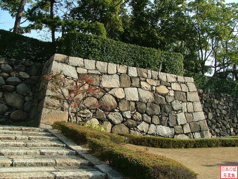 高松城 二の丸外側 二の丸西入口脇の石垣