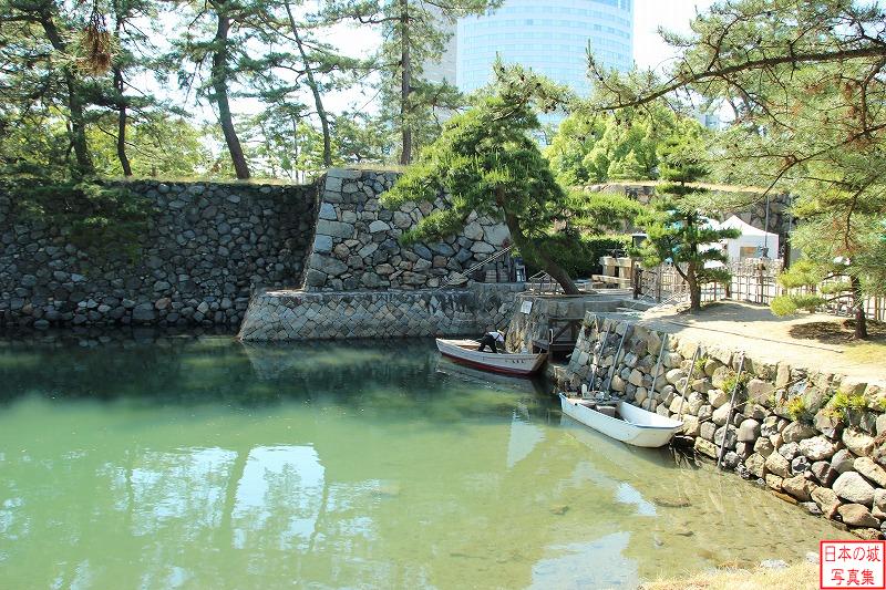高松城 三の丸 三の丸から水門を見る