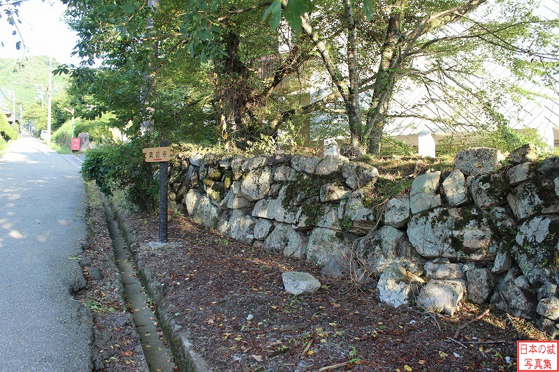 地黄城 石垣 城の北側の石垣