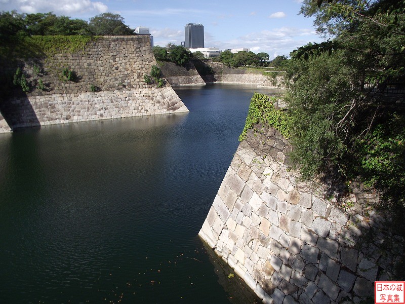 大坂城 一番櫓 二の丸石垣