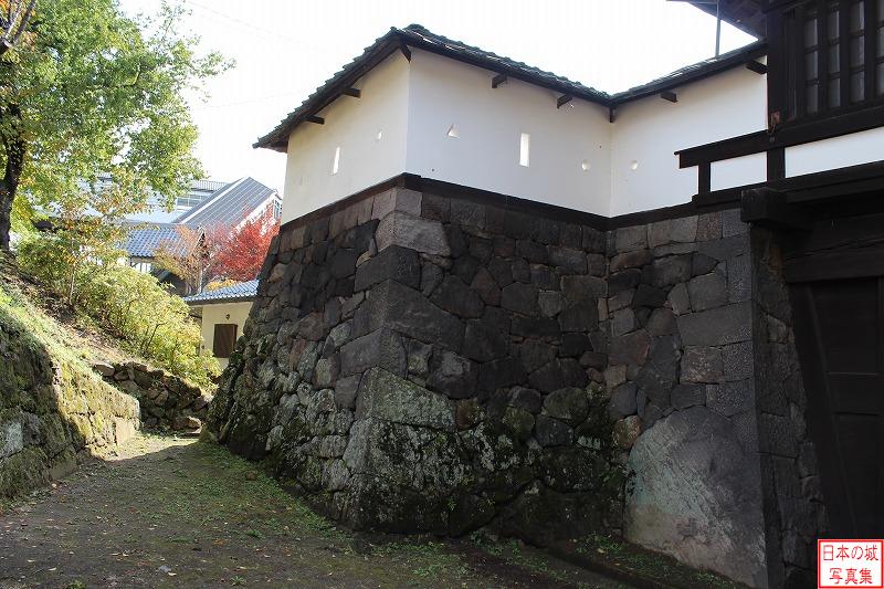 Komoro Castle 