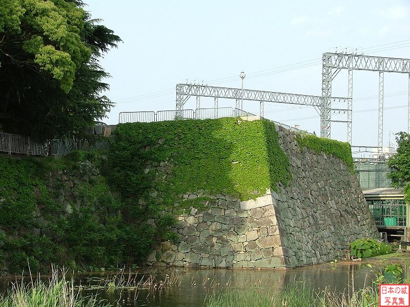 淀城 城外 天守石垣と水堀