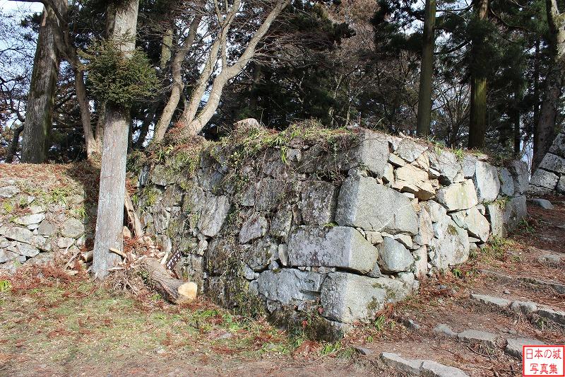 高取城 本丸天守台 下ノ門付近の石垣