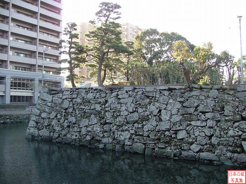 徳島城 数寄屋橋 北馬屋付近の堀のようす
