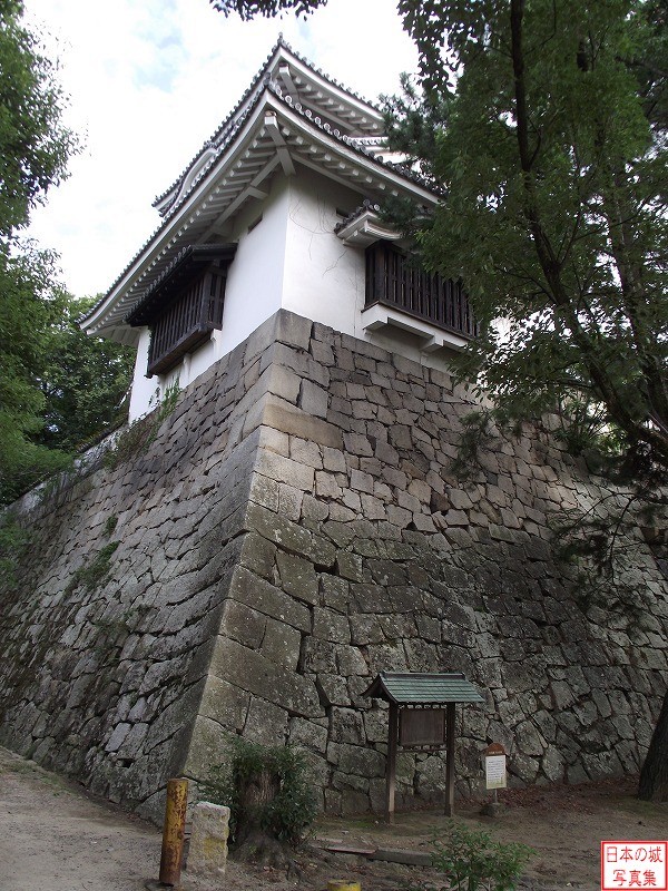 岡山城 月見櫓 下の段から望む月見櫓