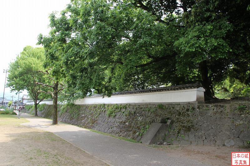 城の東側の石垣
