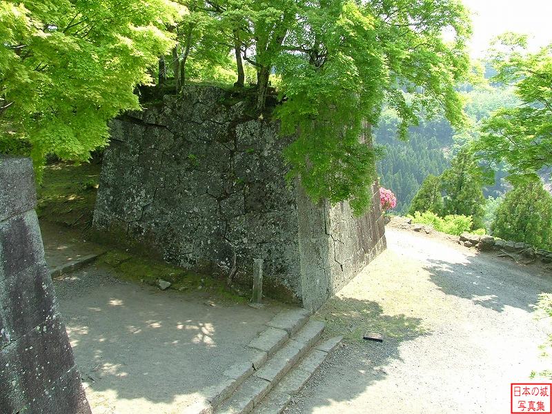 三の丸入口の太鼓櫓跡