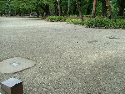 久保田城 表門の礎石
