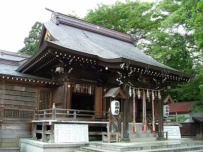 新庄城 新庄城跡にある戸澤神社