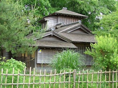 新庄城 藤嵐閣。二条城に建てられていた流扇閣の写しとのこと。