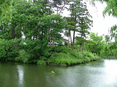 鶴ヶ岡城
