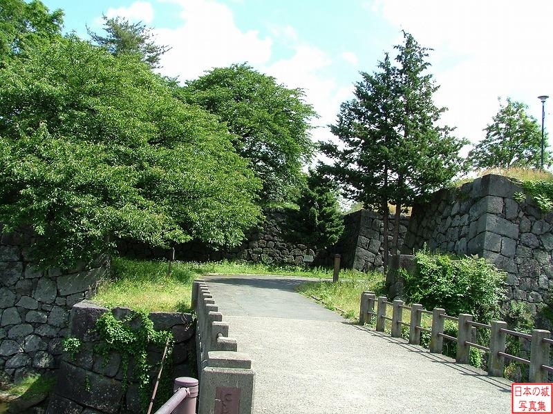 Yamagata Castle The ruins of West Akazu gate (Second enclosure)