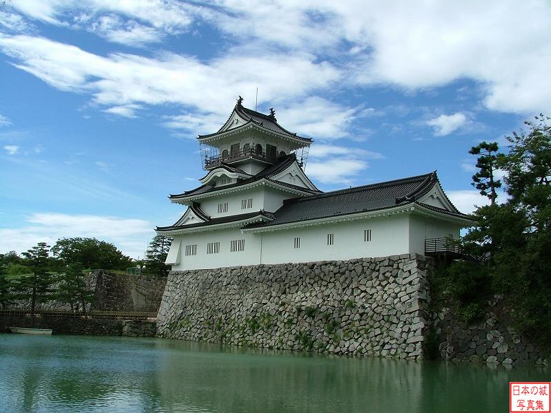 Toyama Castle Main tower