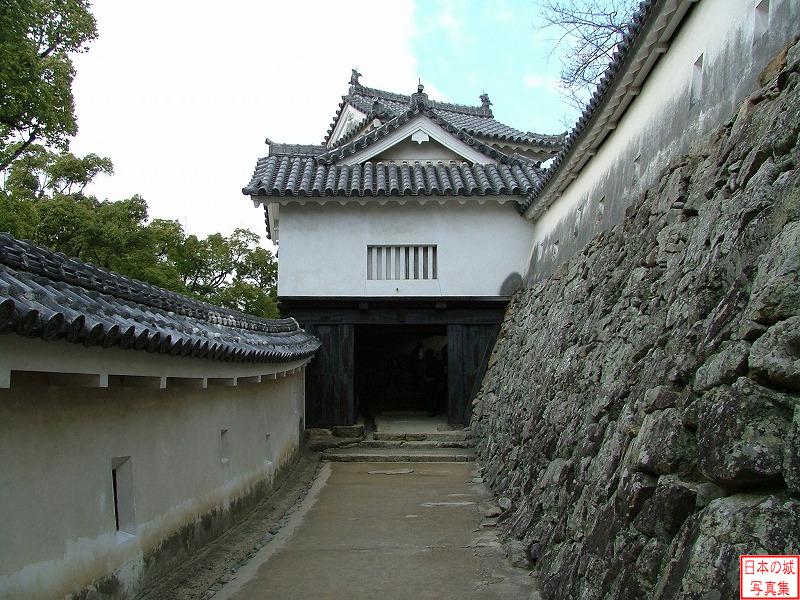Himeji Castle Ninomon gate