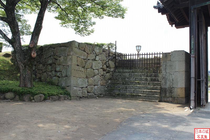 大手門の石垣