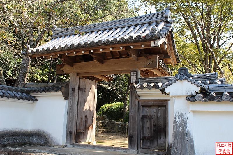 Tatsuno Castle Korai gate