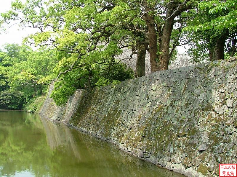 熊本城 備前堀 備前堀の石垣