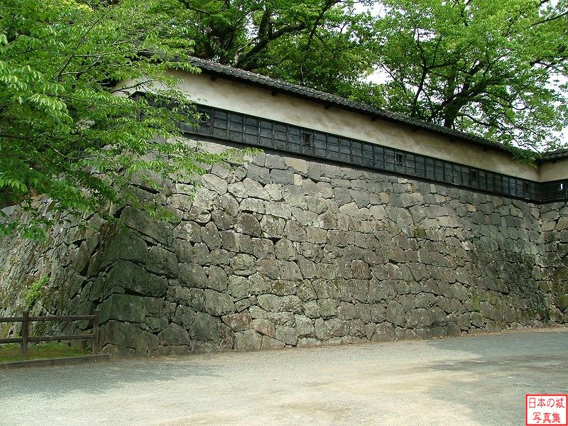 熊本城 櫨方門・馬具櫓 櫨方門枡形石垣(左手)