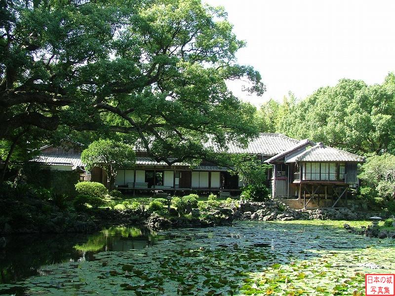 福江城 五島邸 庭園と五島邸林泉式庭園