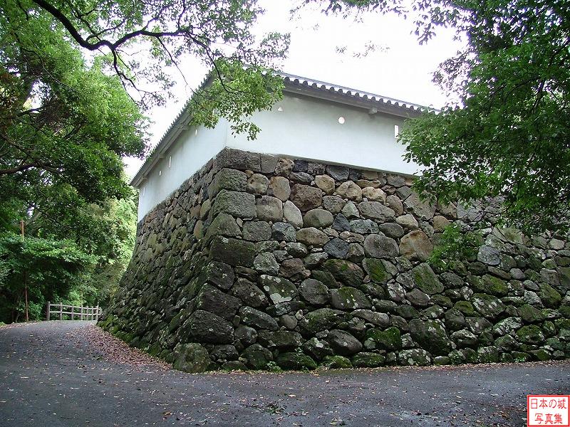 大村城 二の丸 二の丸から見る本丸石垣