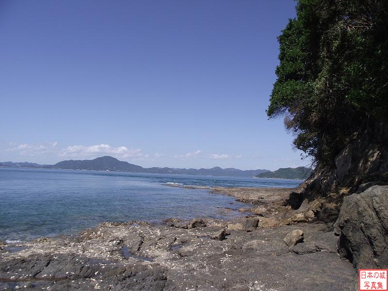 来島城 岩礁 島の西側の岩礁