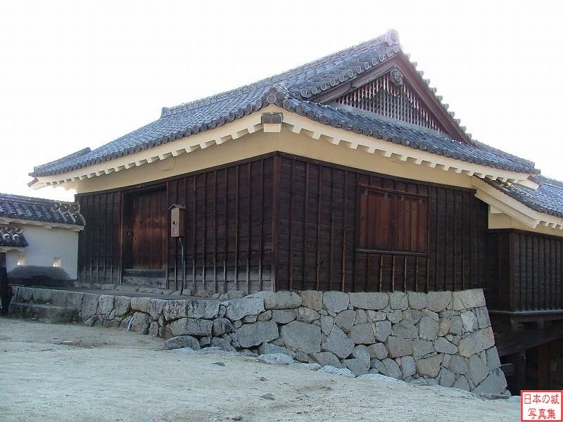 Matsuyama Castle Inui gate East tsuzuki turret