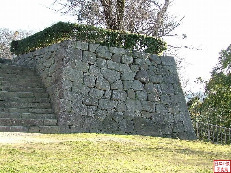 宇和島城 本丸 本丸入口の右側の石垣