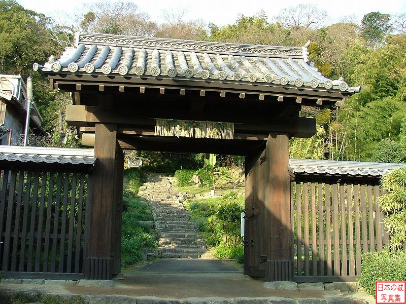 宇和島城 上り立ち門 上り立ち門。城の搦め手側の門で、寛文年間の建築と思われる。